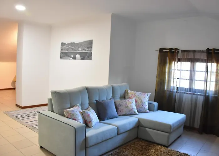 Casa Mouramortina * Vila Nova de Poiares